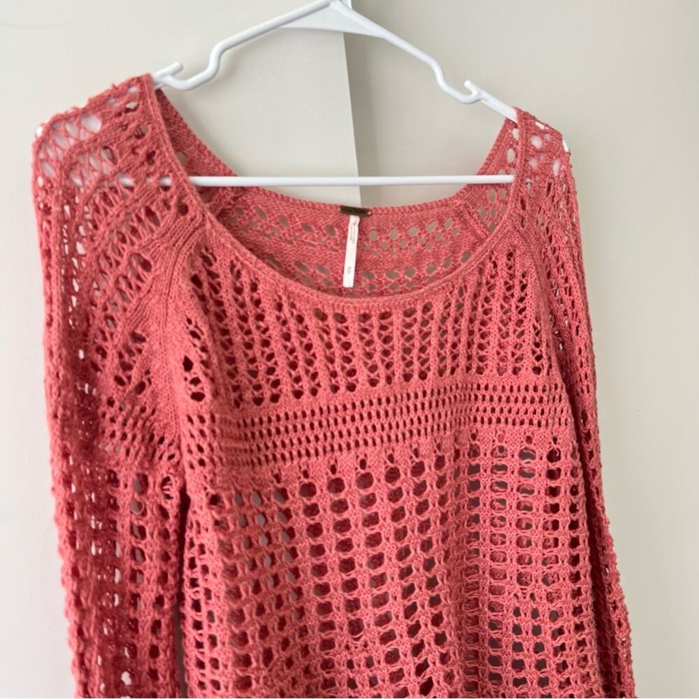 Free People Annabelle Crochet Pullover Fisherman Boho Sweater Coral Pink Medium - Picture 9 of 10